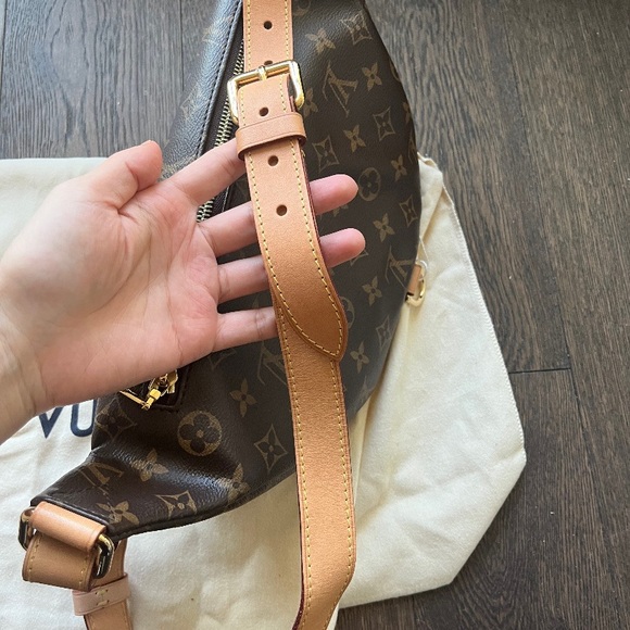 SOLD OUT””””Louis Vuitton monogram bumbag full set - Picture 5 of 8